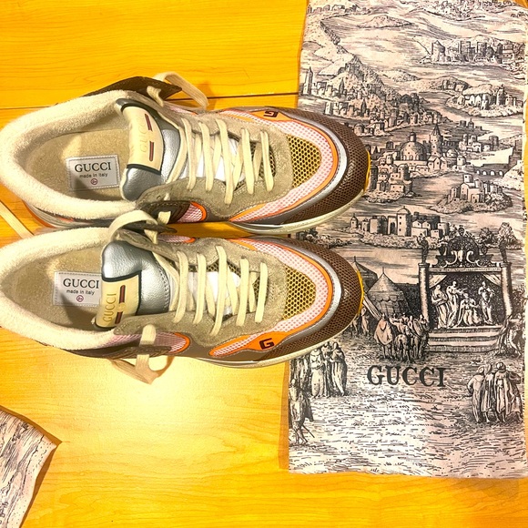 GUCCI ULTRAPACE LEATHER TRAINERS - Picture 6 of 6